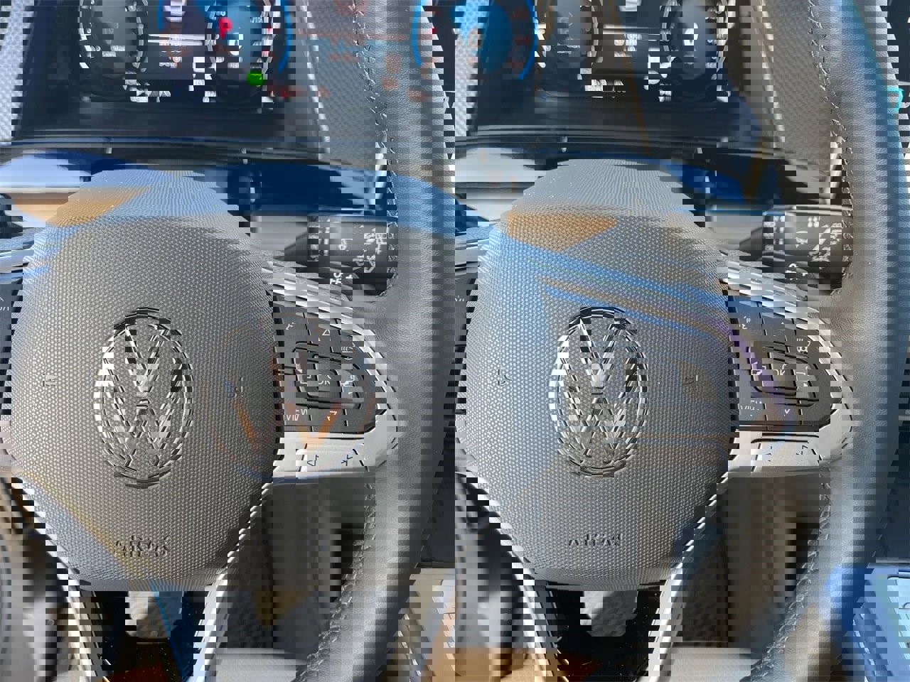 New 2026 Volkswagen Atlas Cross Sport SEL R-Line image 21