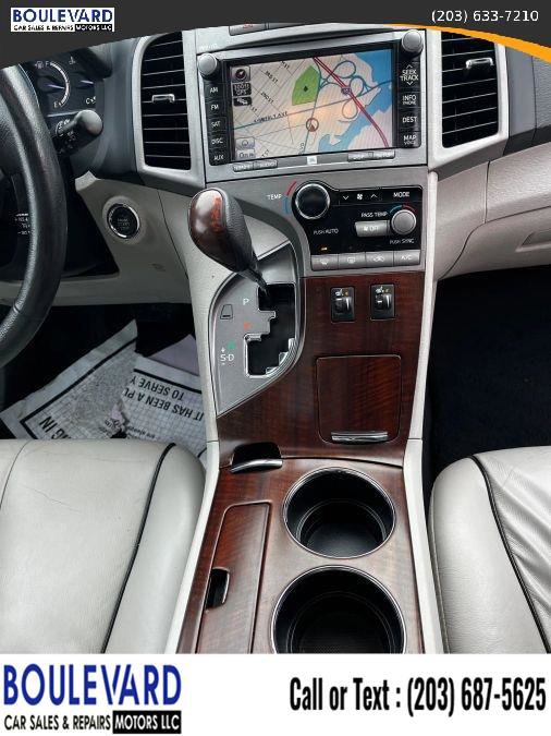 Used 2011 Toyota Venza AWD w/ Comfort Pkg image 22