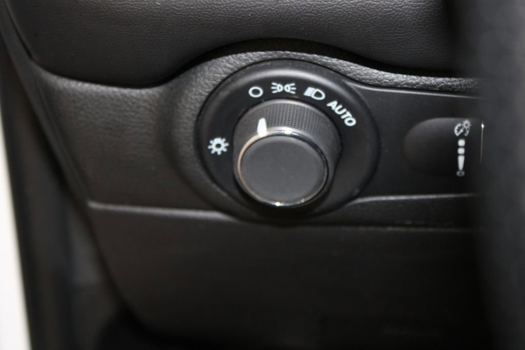 Used 2024 Dodge Durango R/T image 35