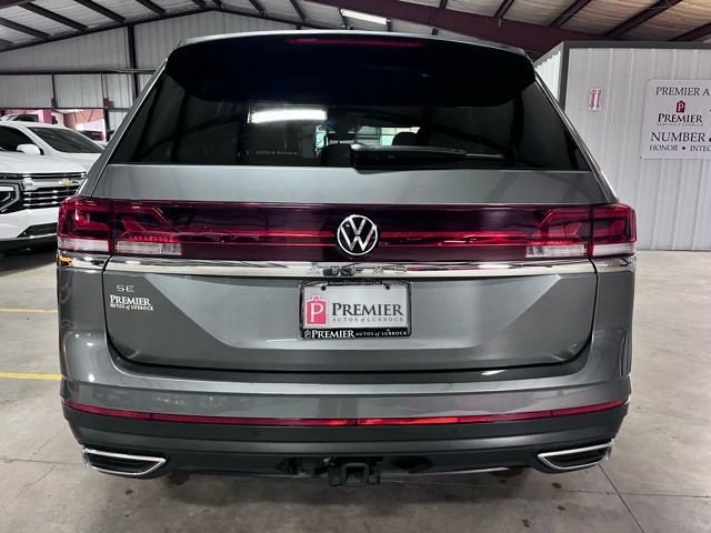 Used 2025 Volkswagen Atlas SE FWD image 4