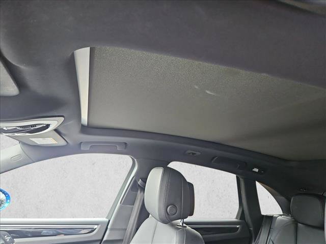 Used 2017 Porsche Macan AWD/4WD image 16
