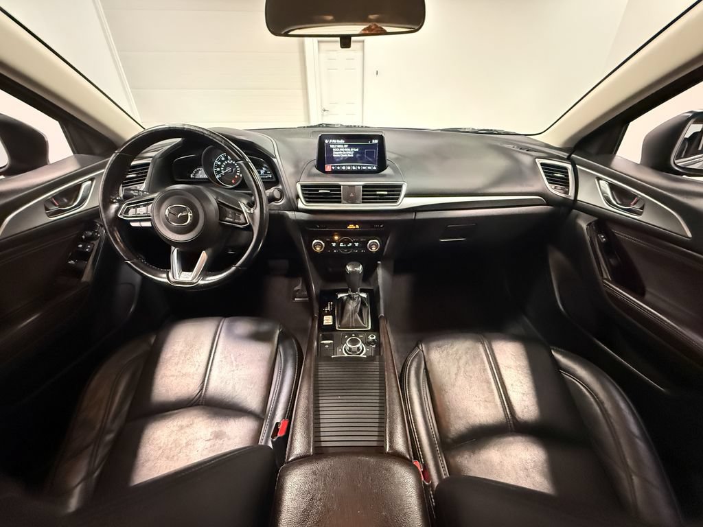 Used 2018 MAZDA MAZDA3 Touring FWD image 68
