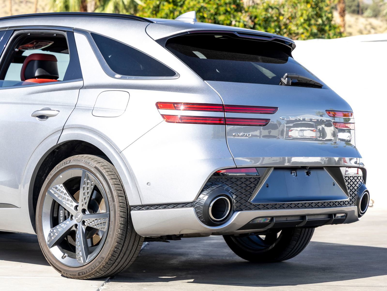 Used 2023 Genesis GV70 2.5T Sport Prestige w/ Sport Prestige Package image 8