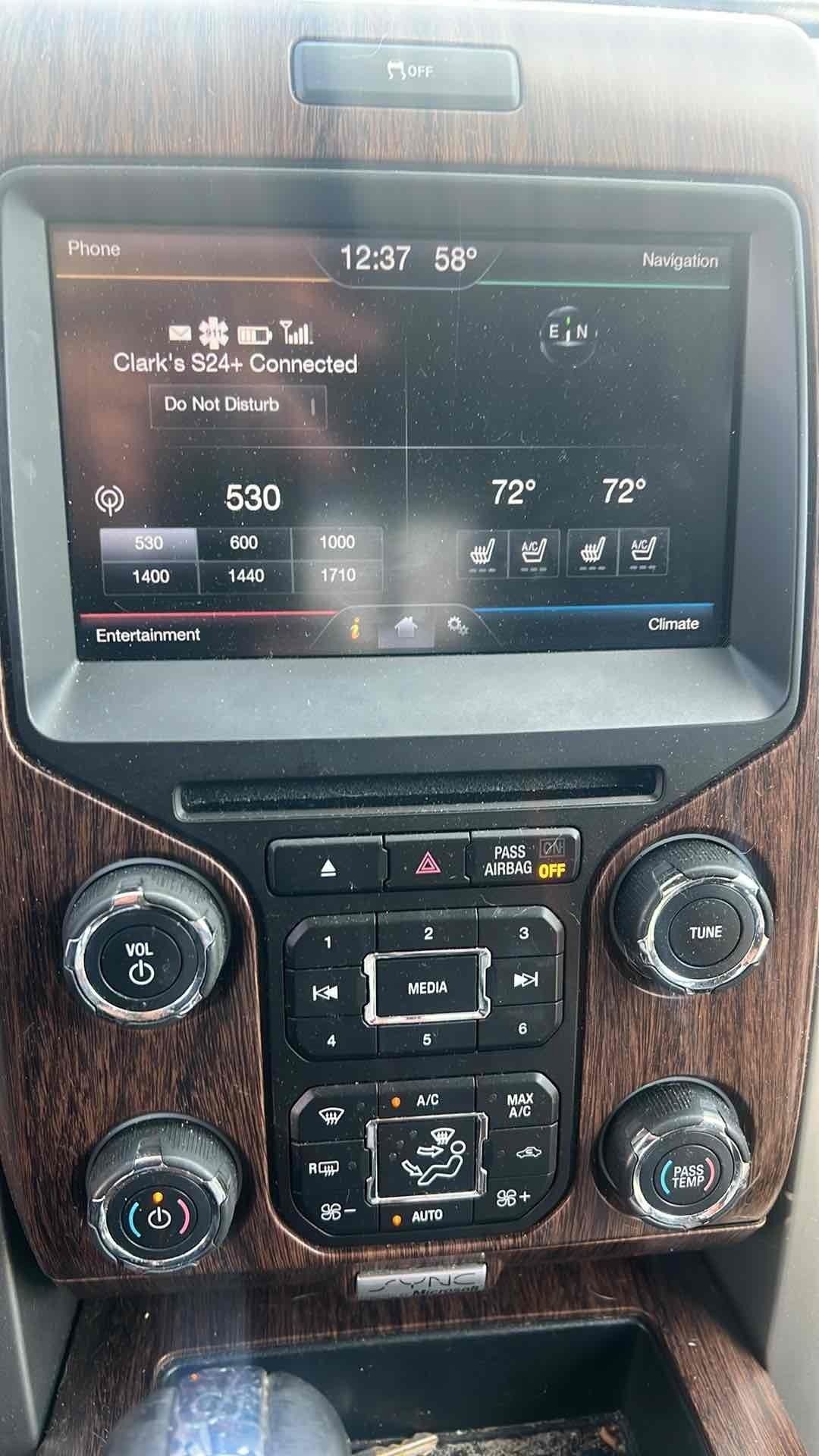 Used 2014 Ford F150 Lariat w/ Equipment Group 502A Luxury image 7