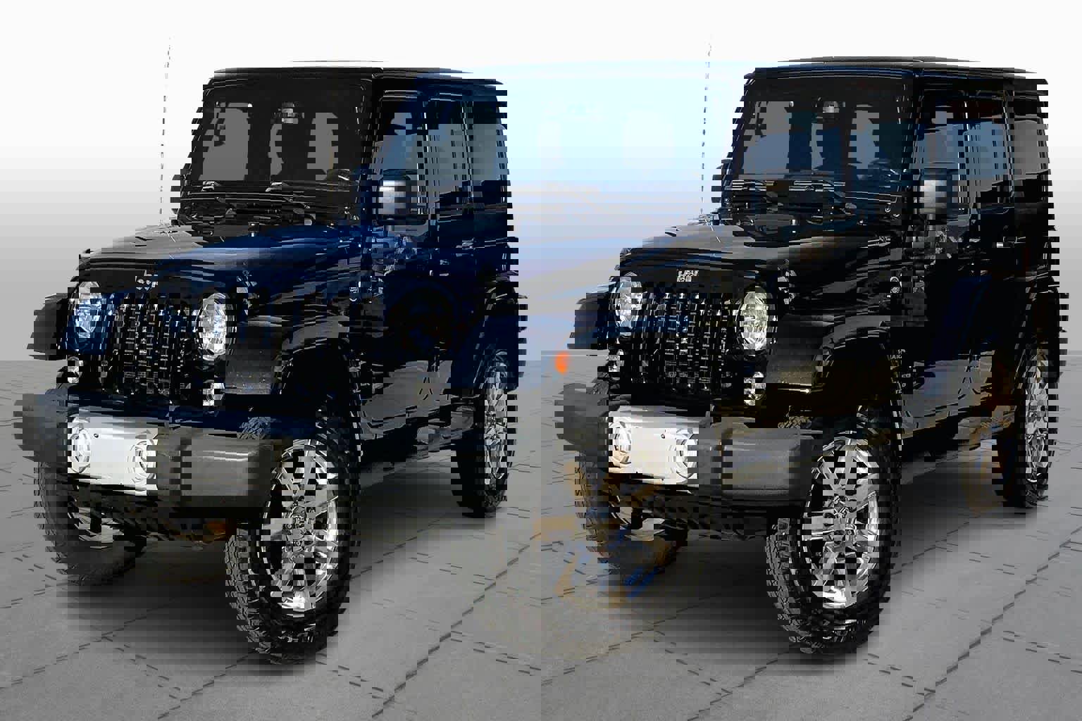 Used 2015 Jeep Wrangler Unlimited Sahara image 1