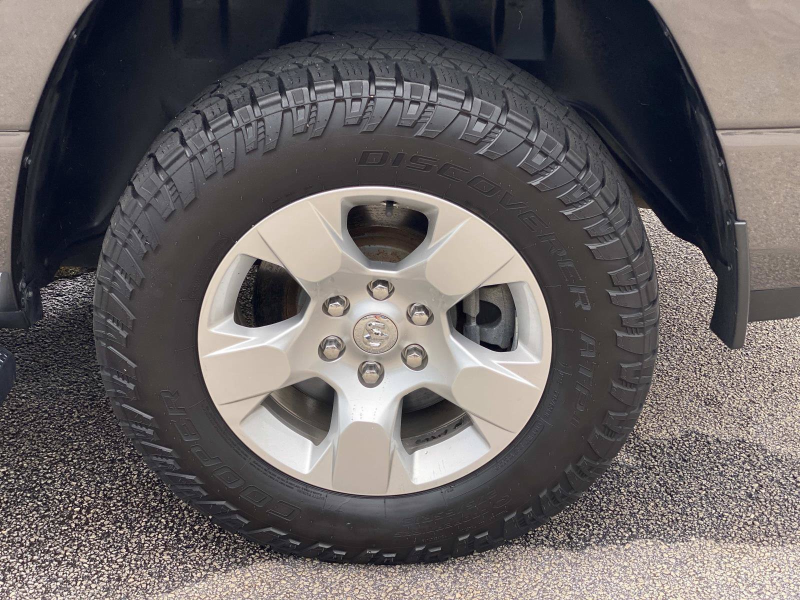 Used 2020 RAM 1500 Big Horn AWD/4WD image 17