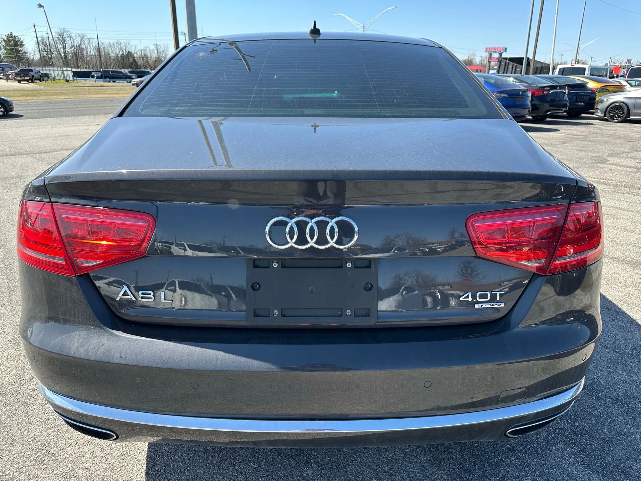 Used 2014 Audi A8 L 4.0T image 33