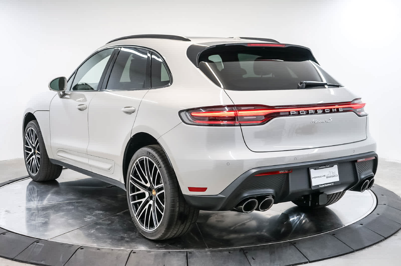 New 2026 Porsche Macan S AWD/4WD image 3