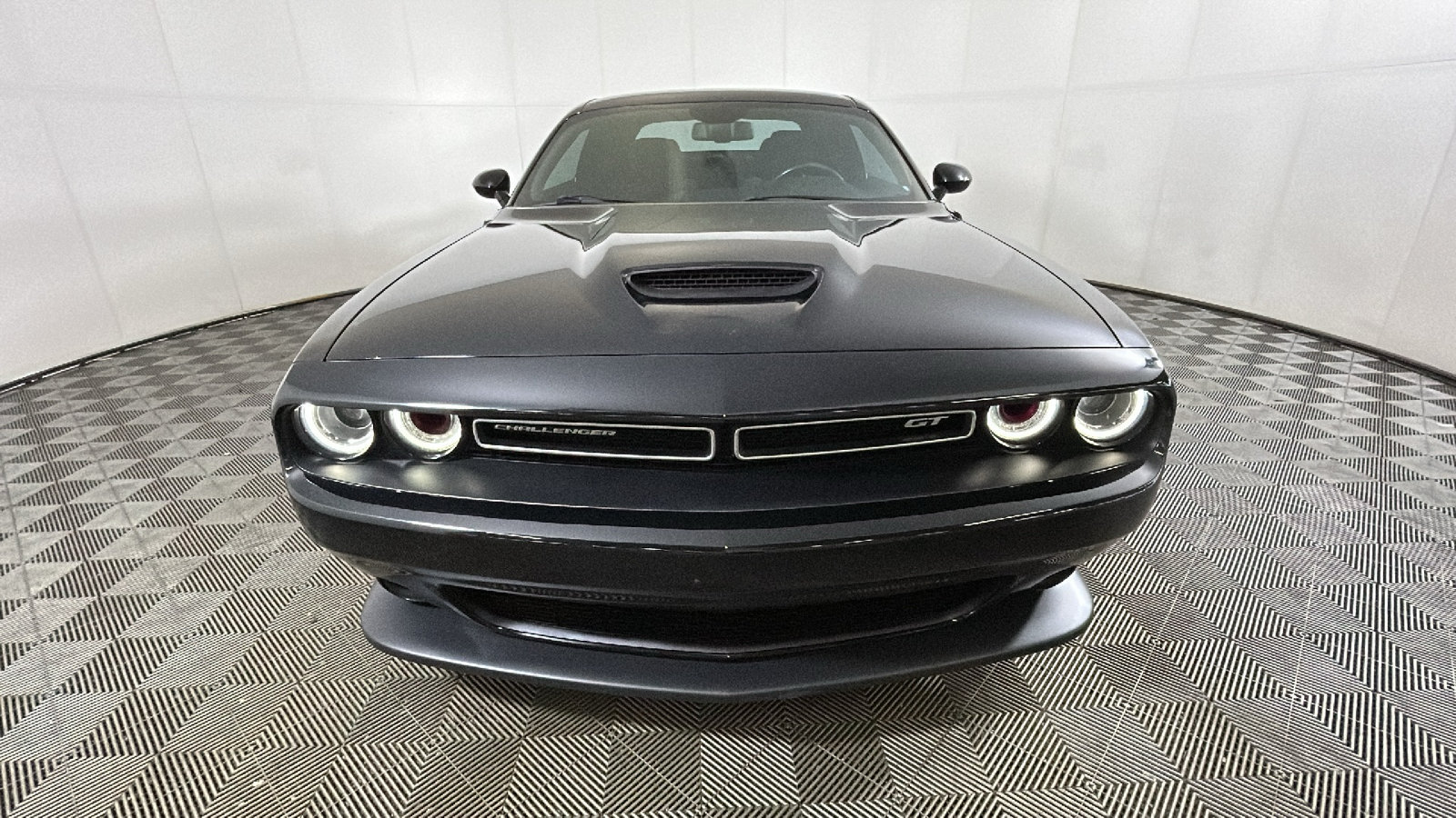 Used 2019 Dodge Challenger GT w/ Driver Convenience Group AWD/4WD image 9