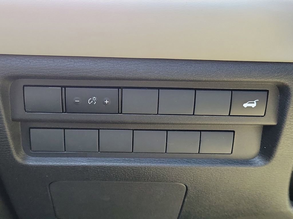 New 2025 Mitsubishi Outlander SE image 26