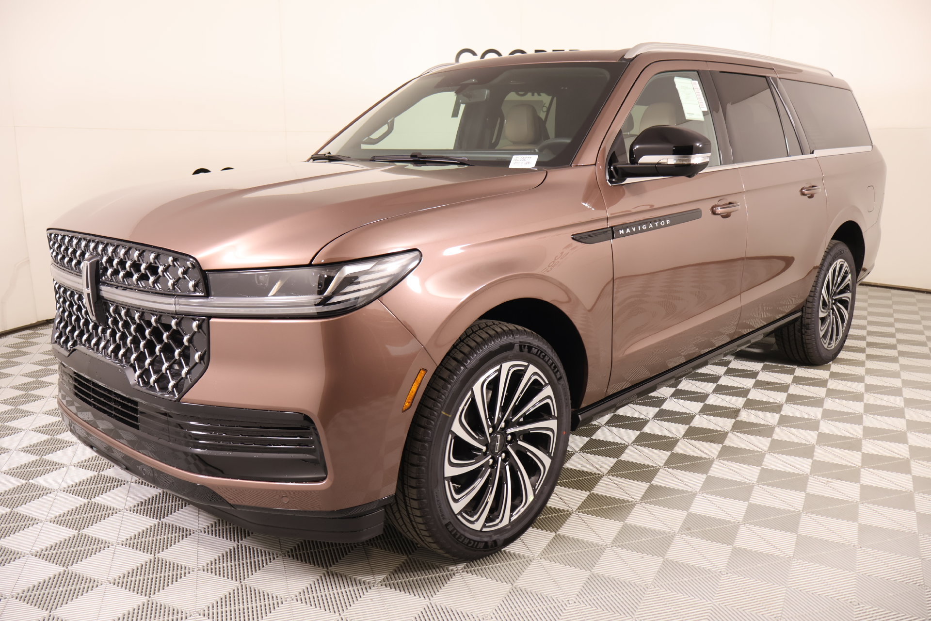 New 2027 Lincoln Navigator L Black Label AWD/4WD image 11