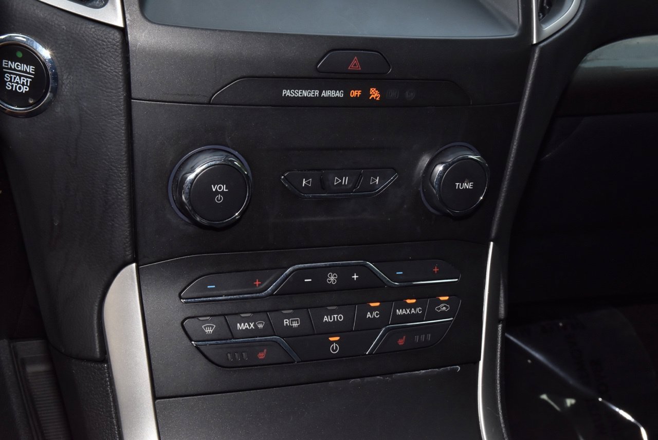 Used 2020 Ford Edge SEL w/ Convenience Package FWD image 29