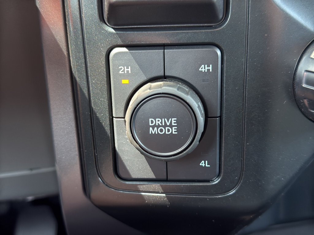 Used 2025 Ford F150 XLT w/ Equipment Group 301A Standard AWD/4WD image 31