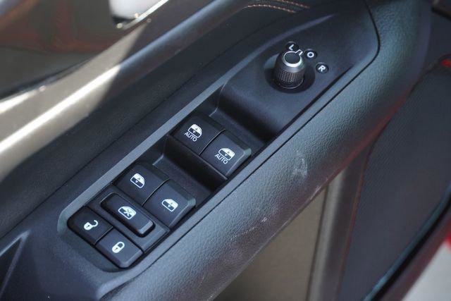 Certified 2023 Jeep Compass Limited image 22