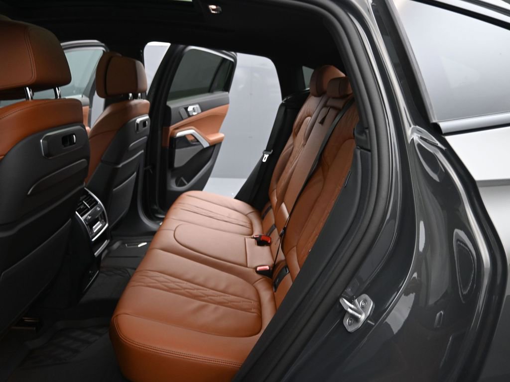 New 2026 BMW X6 xDrive40i AWD/4WD image 37