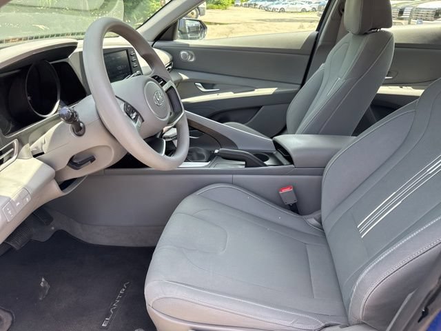 Used 2023 Hyundai Elantra SEL FWD image 15