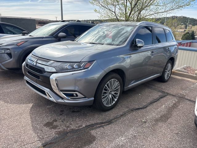 Used 2021 Mitsubishi Outlander GT image 2