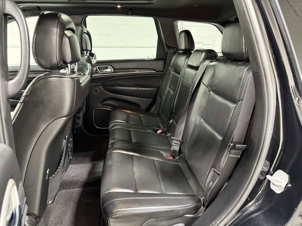 Used 2018 Jeep Grand Cherokee Overland image 21