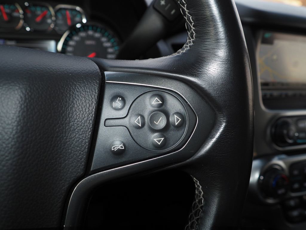 Used 2018 Chevrolet Suburban LT image 34