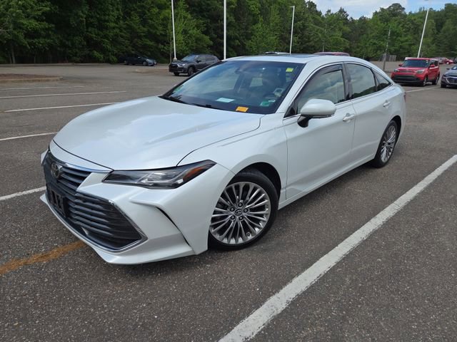 Used 2019 Toyota Avalon Limited w/ Advanced Safety Package image 7