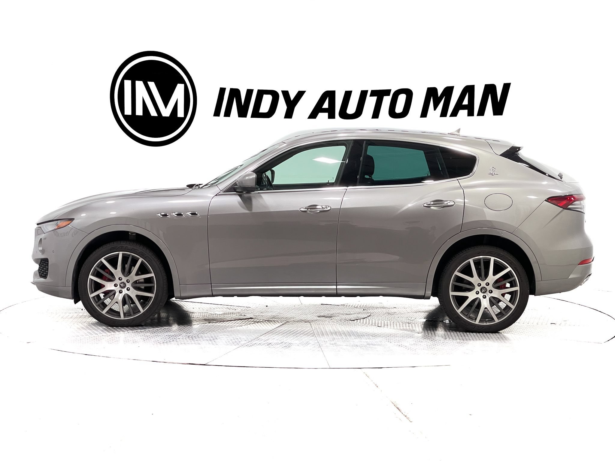 Used 2021 Maserati Levante AWD/4WD image 7