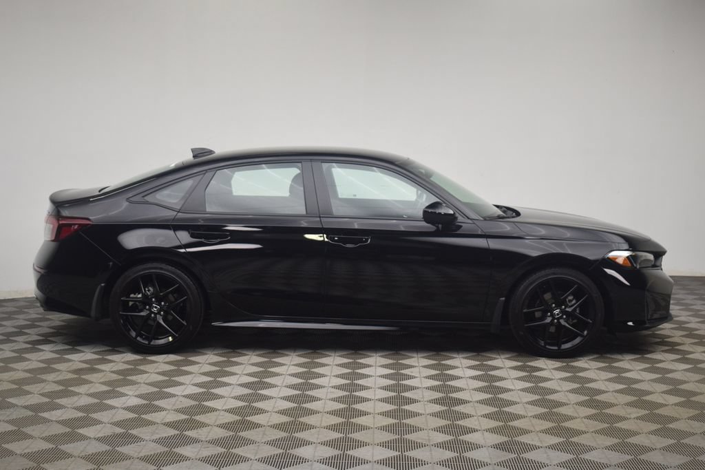 Used 2025 Honda Civic Sport image 12