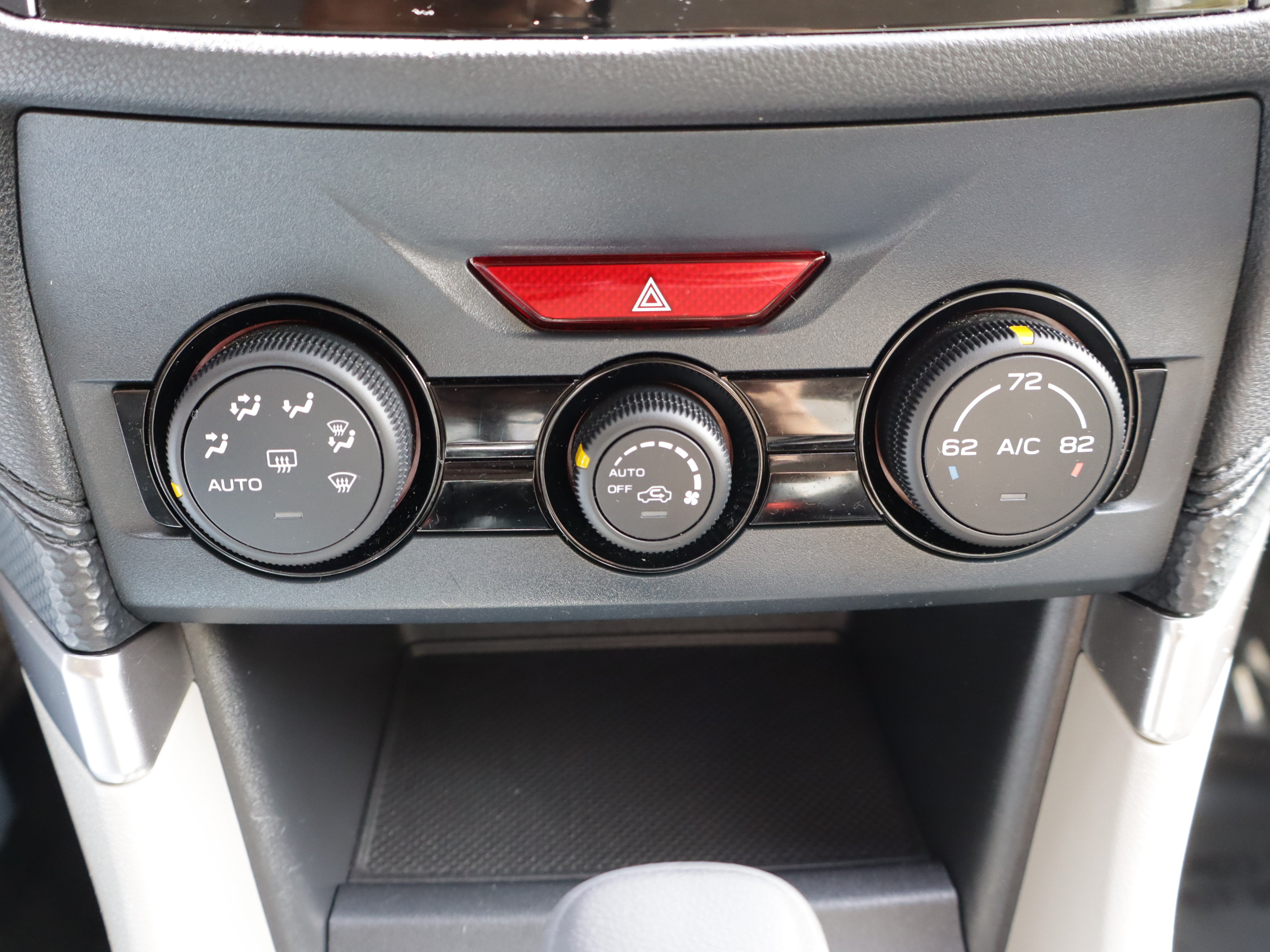 Used 2019 Subaru Forester AWD/4WD image 14
