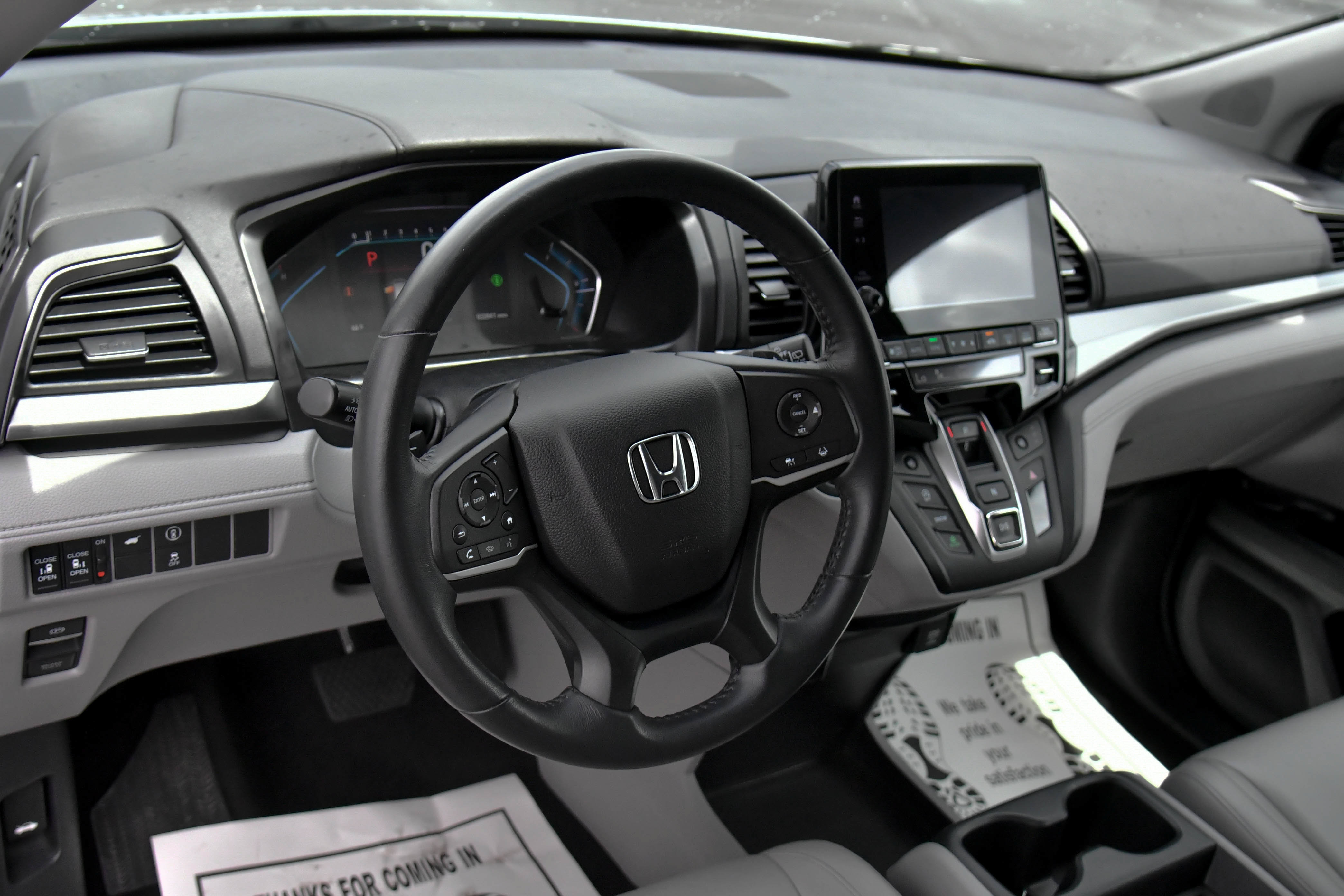 Used 2023 Honda Odyssey EX-L image 16