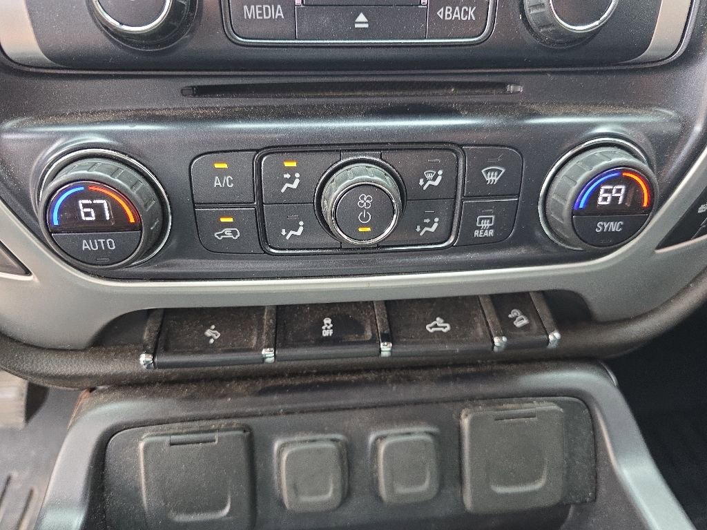 Used 2018 GMC Sierra 1500 SLT w/ SLT Premium Package AWD/4WD image 19