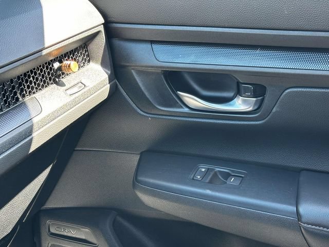 Used 2025 Honda CR-V Sport-L image 29