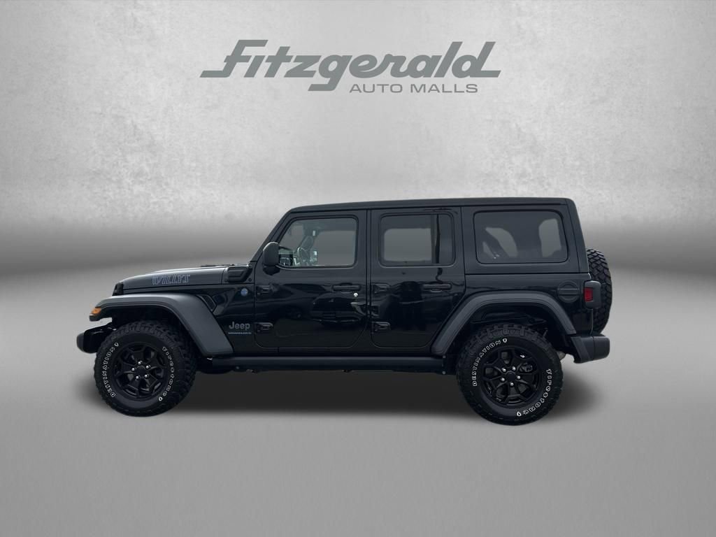 Used 2023 Jeep Wrangler Unlimited w/ Sun & Screen Package image 8