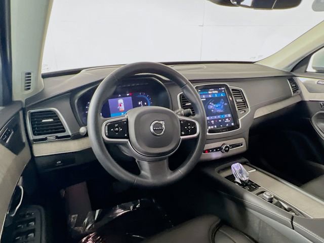 Used 2023 Volvo XC90 B6 Ultimate w/ Protection Package Premier image 28