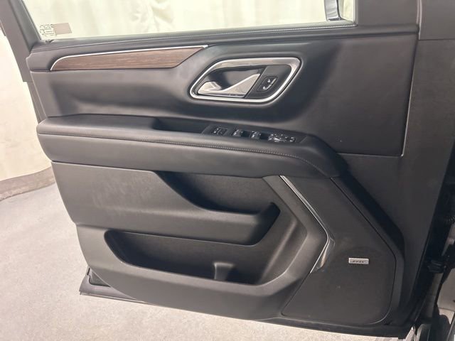 Used 2023 Chevrolet Tahoe High Country w/ Advanced Technology Package image 26