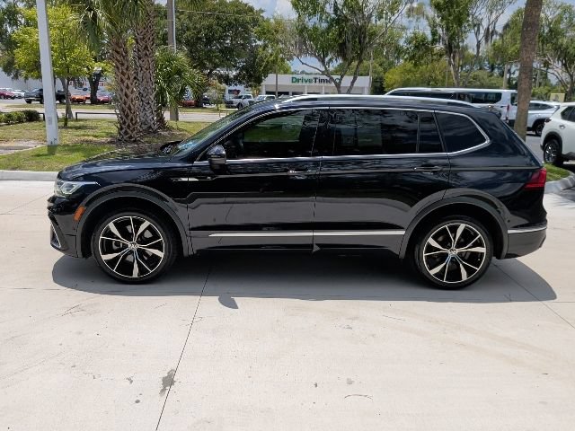 Used 2022 Volkswagen Tiguan SEL R-Line AWD/4WD image 10