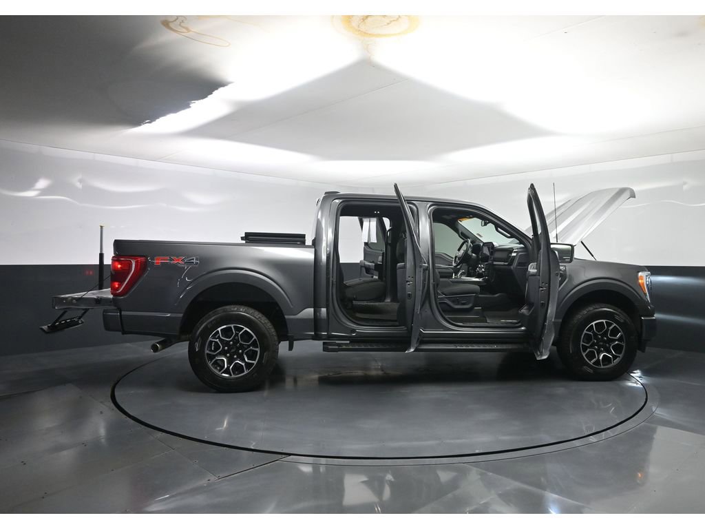 Used 2022 Ford F150 XLT w/ Equipment Group 302A High image 33