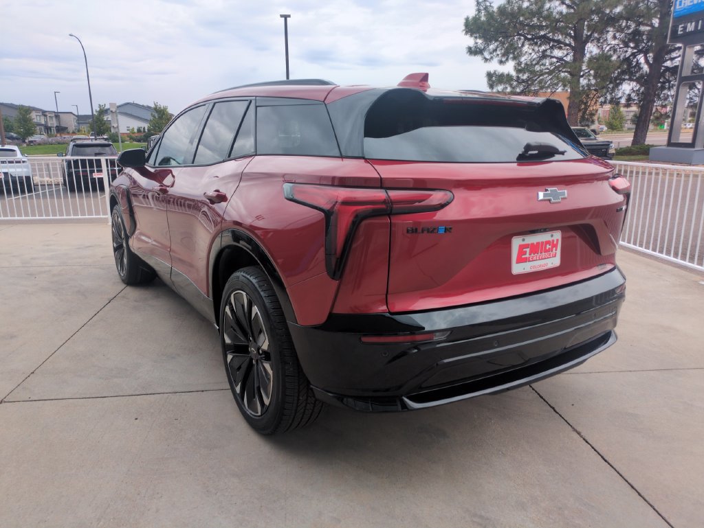 Used 2024 Chevrolet Blazer EV RS AWD/4WD image 3