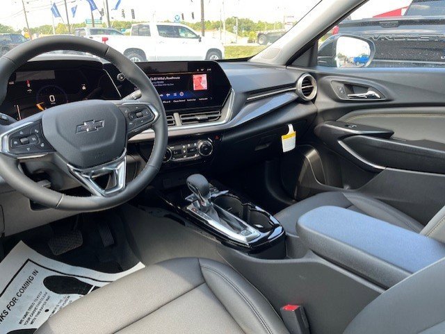 New 2025 Chevrolet Trax ACTIV w/ Driver Confidence Package image 40