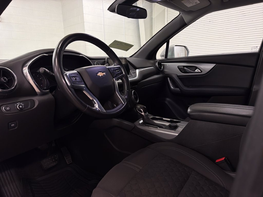 Used 2019 Chevrolet Blazer LT FWD image 6