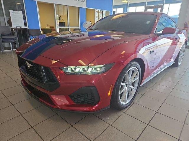Used 2024 Ford Mustang GT Premium RWD image 4