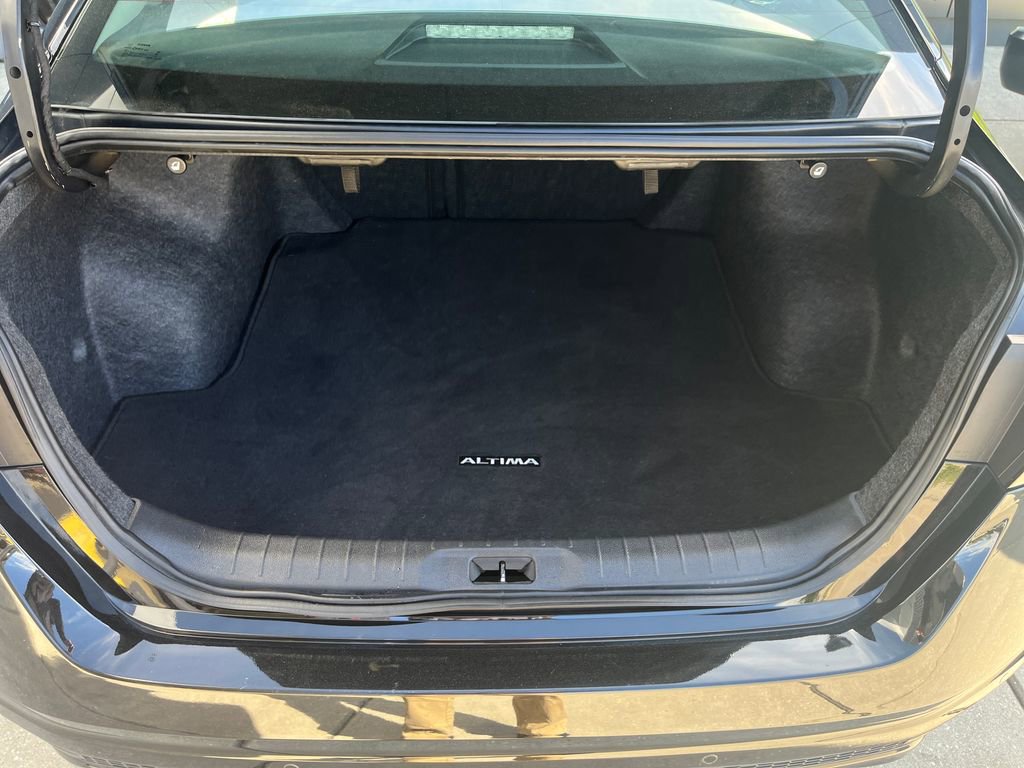 Used 2024 Nissan Altima 2.5 SR image 24