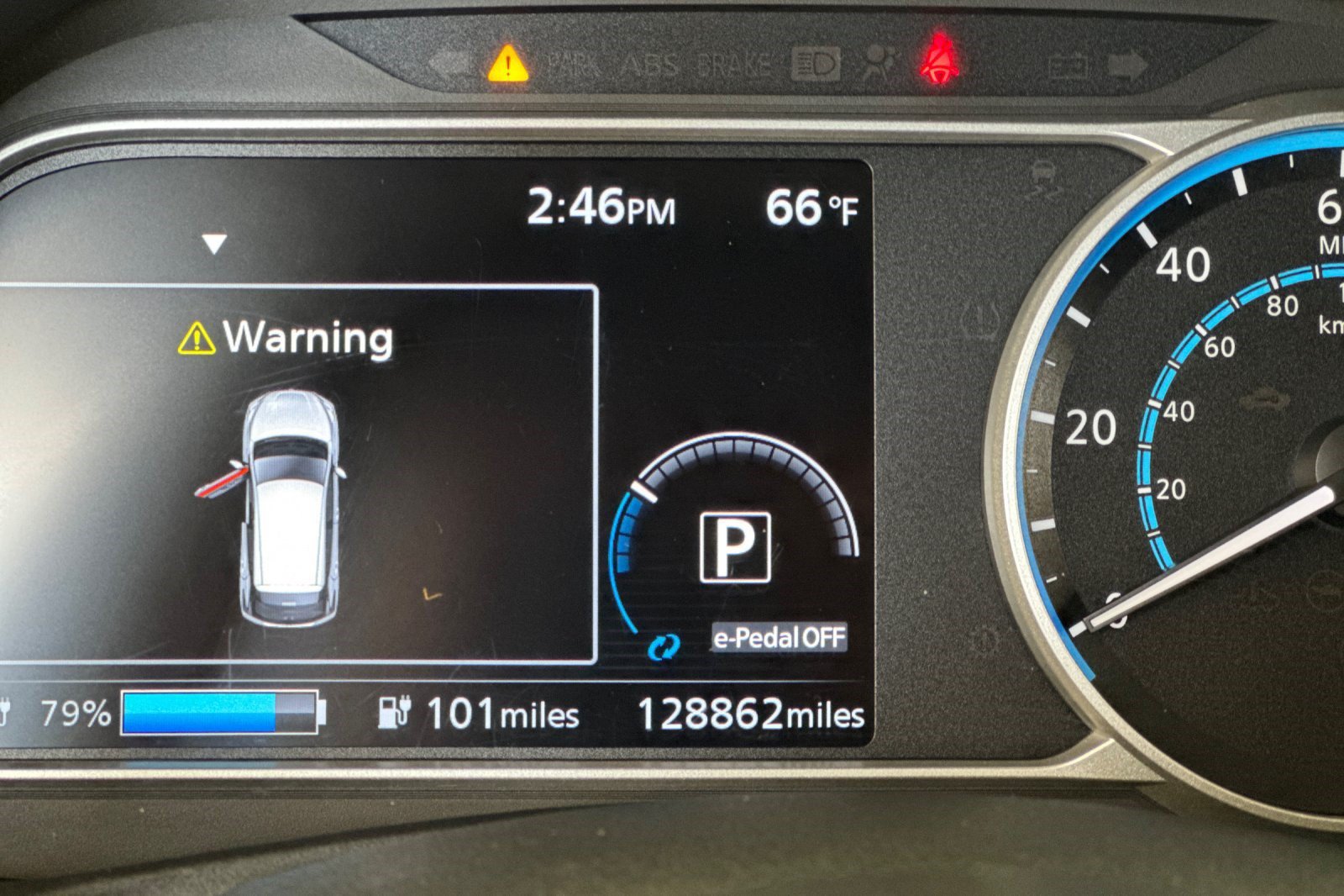Used 2018 Nissan Leaf SL w/ SL Technology Package FWD image 22