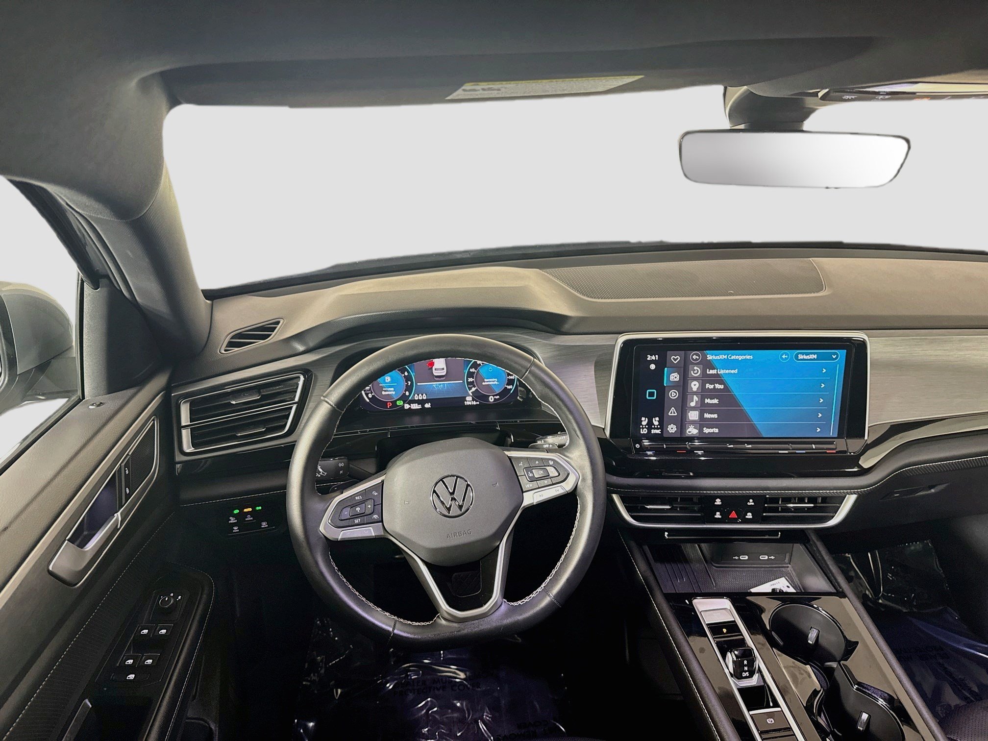 Used 2026 Volkswagen Atlas Cross Sport SE FWD image 17