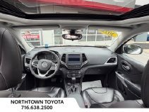 Used 2022 Jeep Cherokee Latitude w/ Sun & Sound Group AWD/4WD image 26