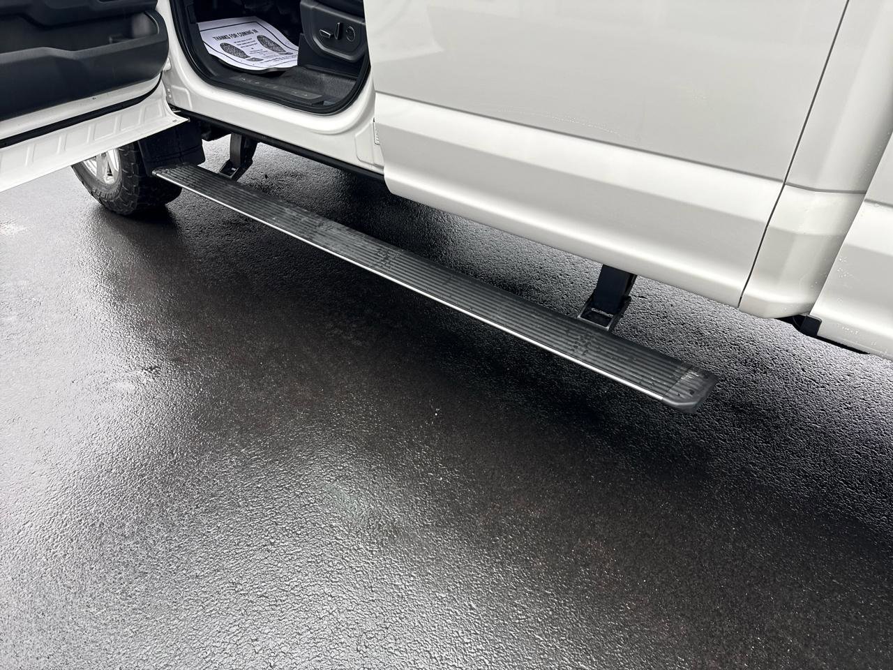 Used 2022 Ford F350 Platinum w/ FX4 Off-Road Package image 10