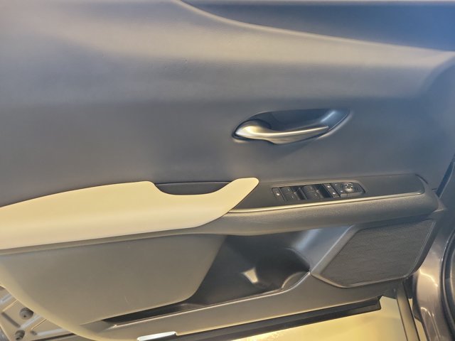 Used 2025 Lexus UX 300h FWD w/ Accessory Package (Z2) image 21