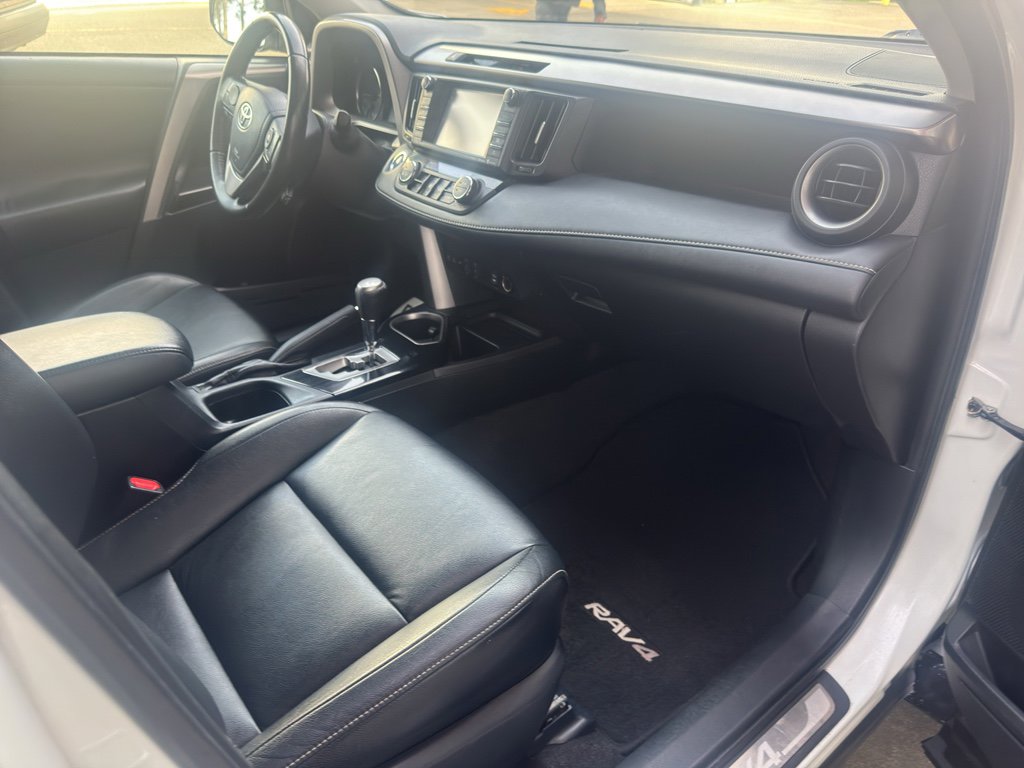 Used 2016 Toyota RAV4 Limited w/ Advanced Technology Package image 20