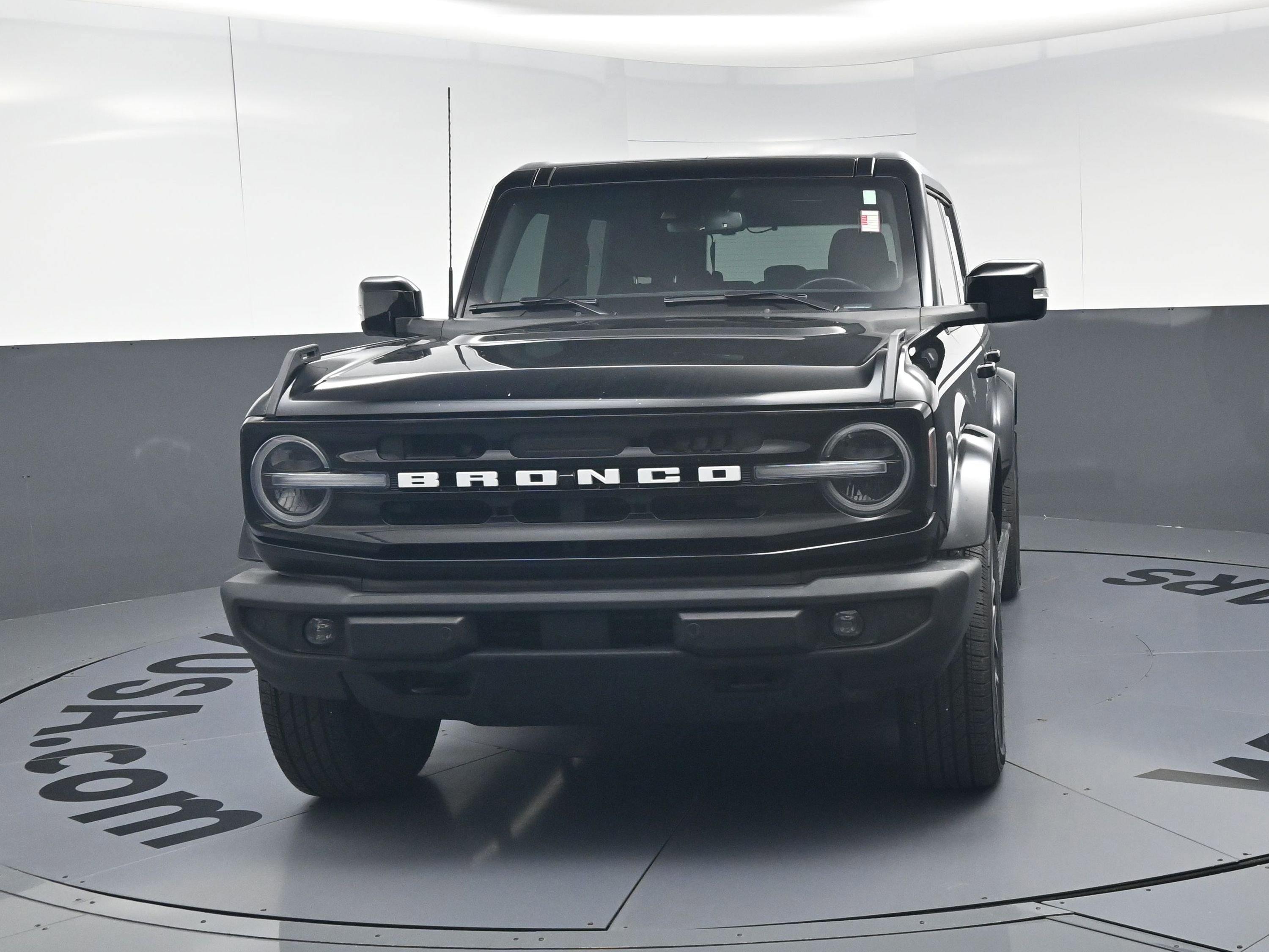 Used 2021 Ford Bronco Outer Banks AWD/4WD image 5
