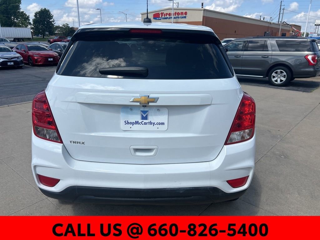 Used 2021 Chevrolet Trax LS w/ Tint and Cruise Package FWD image 9