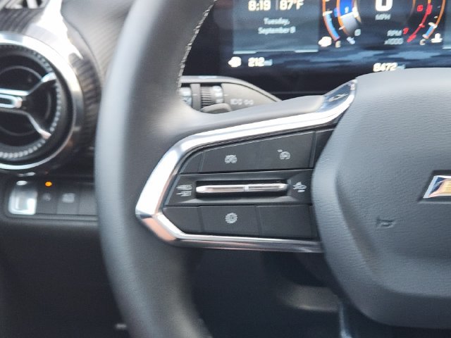 Used 2026 Chevrolet Equinox LT FWD image 27