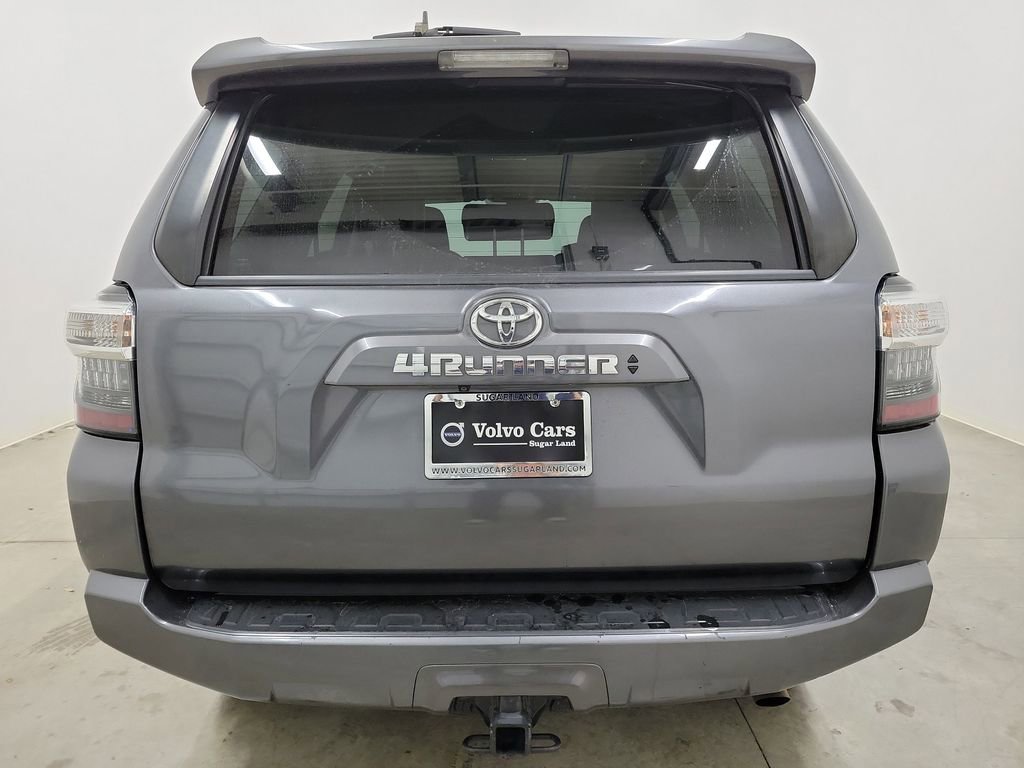 Used 2020 Toyota 4Runner SR5 Premium image 6